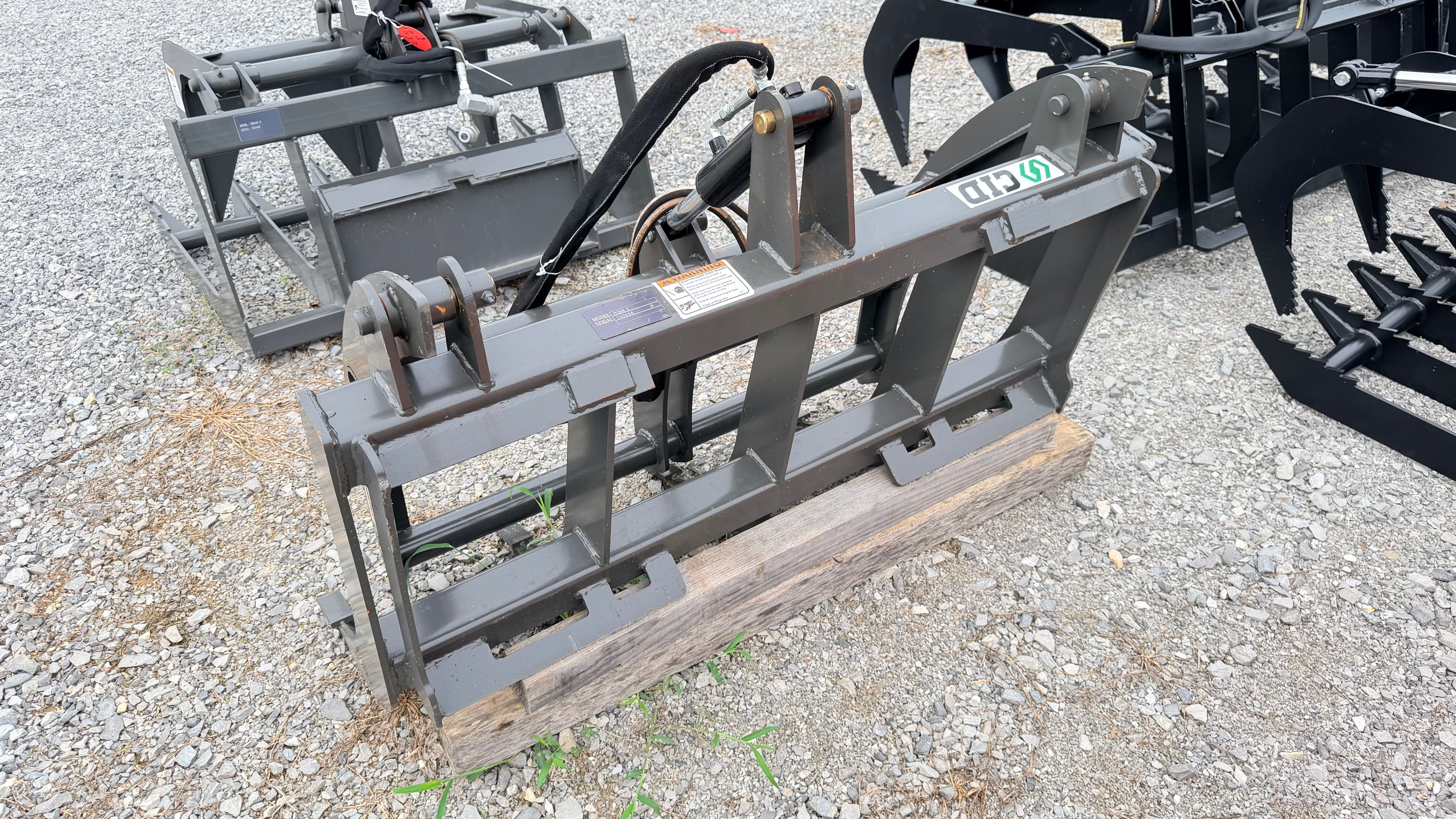 Rake Grapple 48"